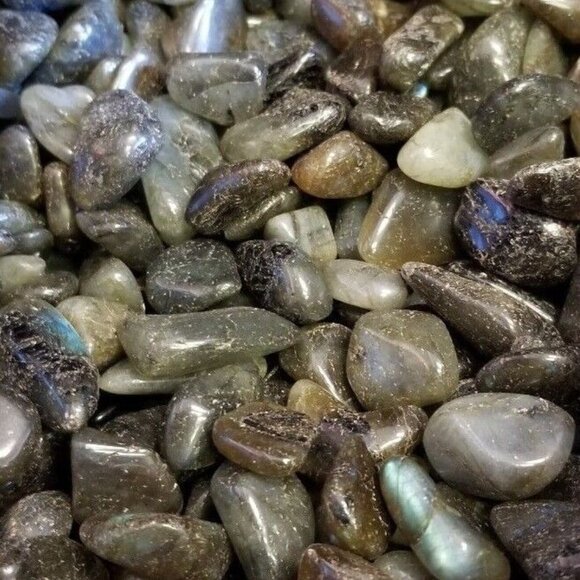 1/4 lb Tumbled Labradorite Gemstone Crystals 40-60 Stones Gem Rock Specimens - Picture 5 of 7